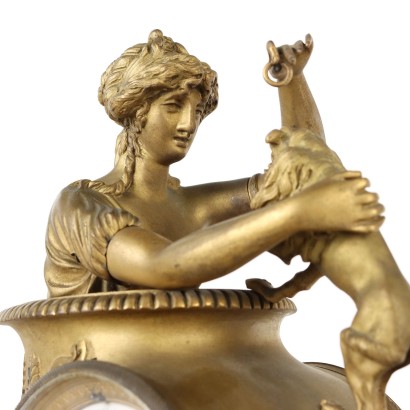 Triptychon-Uhr Bronze Frankreich XIX Jhd