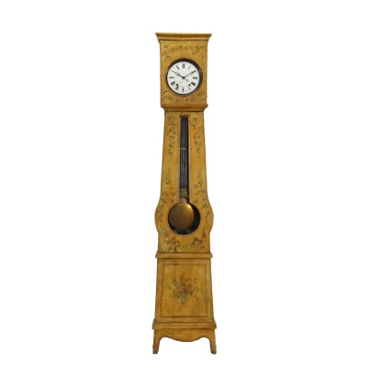 Lackierte Uhr