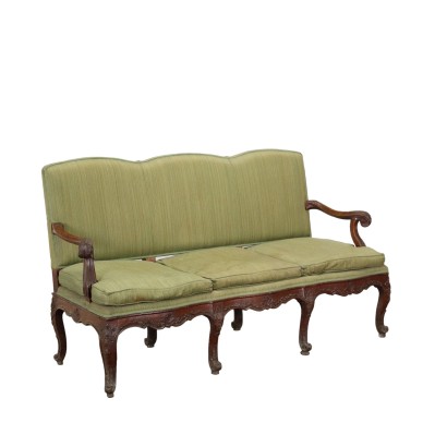 Barockes Sofa Nussbaum Italien XVIII Jhd