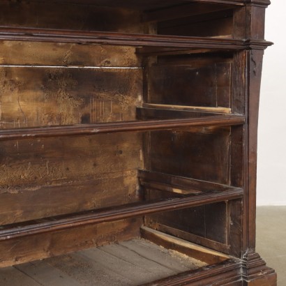 Baroque Chest of Drawers Walnut Italy XVIII Century