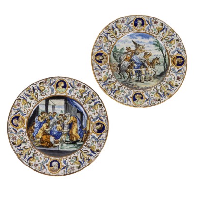 Pair of Parade Plates Ceramic Italy XIX Century