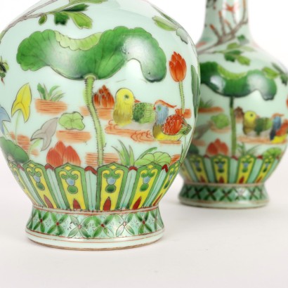 Paire de Vases Porcelaine Chine XX Siècle