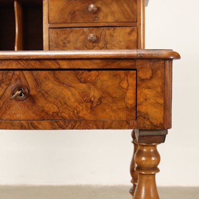 Desk Walnut Italy XIX Century