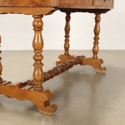 Desk Walnut Italy XIX Century