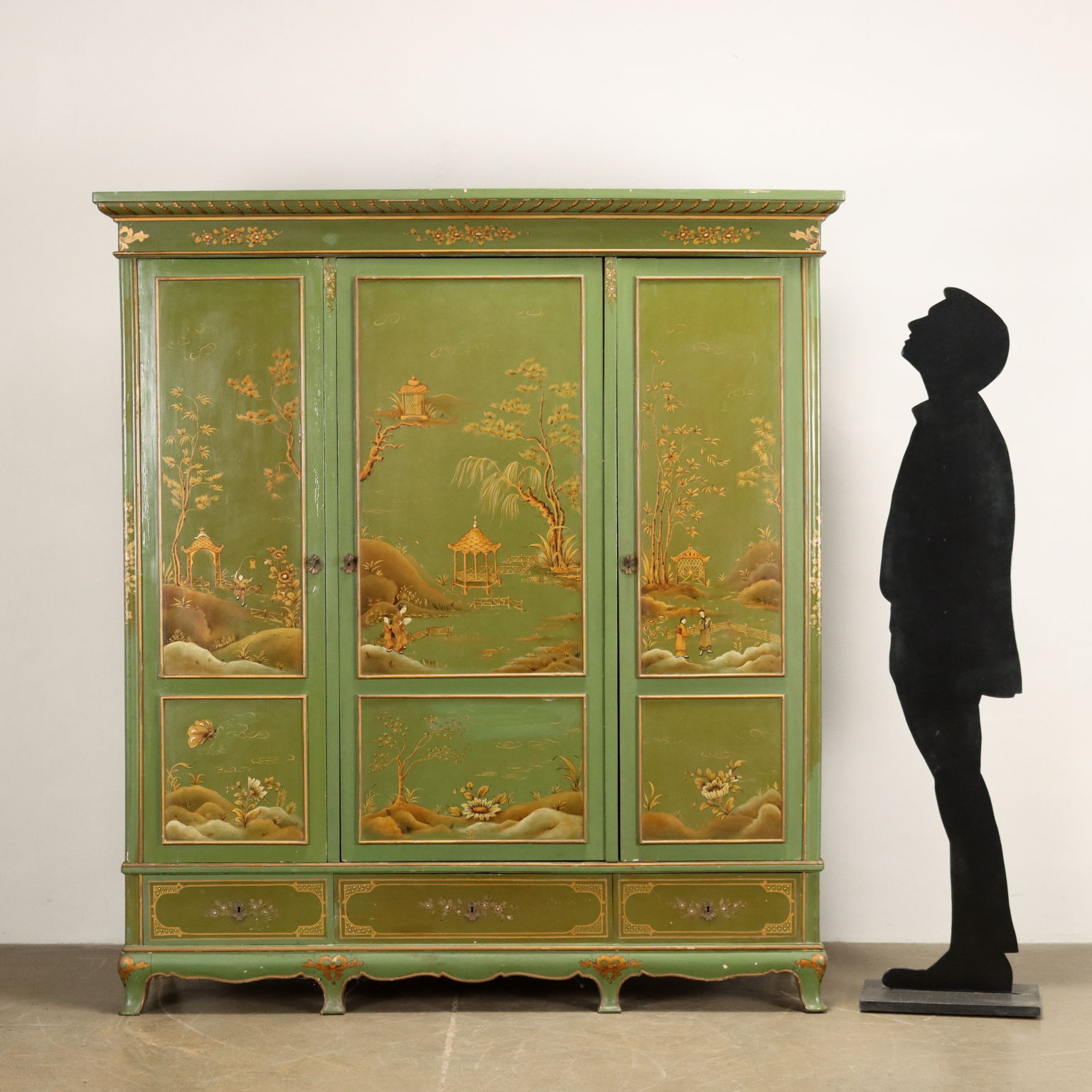 Chinoiserie Kleiderschrank Holz Italien XX Jhd 20. Jahrhundert Antiquitaten Stilvolle Mobel dimanoinmano