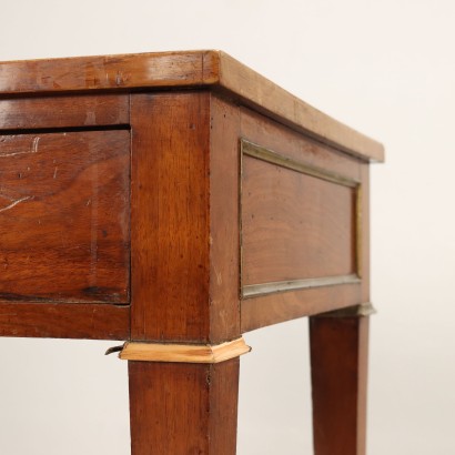 Directoire Writing Desk Walnut Italy XVIII-XIX Century