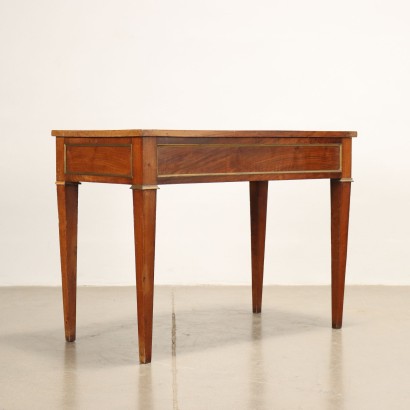 Directoire Writing Desk Walnut Italy XVIII-XIX Century