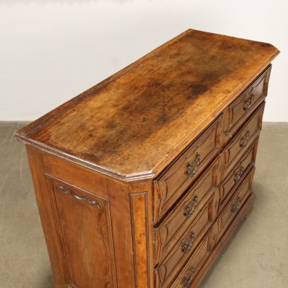 Baroque Chest of Drawers Walnut Italy XVIII Century