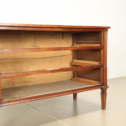 Neoclassical Chest of Drawers Walnut Italy XVIII Century