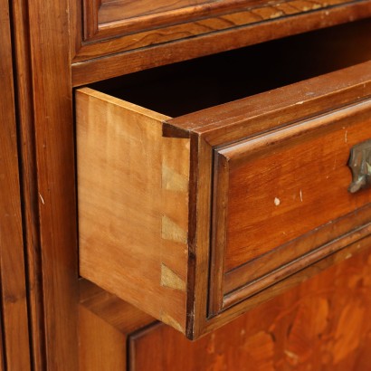 antiquariato, credenza, antiquariato credenza, credenza antica, credenza antica italiana, credenza di antiquariato, credenza neoclassica, credenza del 800,Credenza a Doppio Corpo Liberty