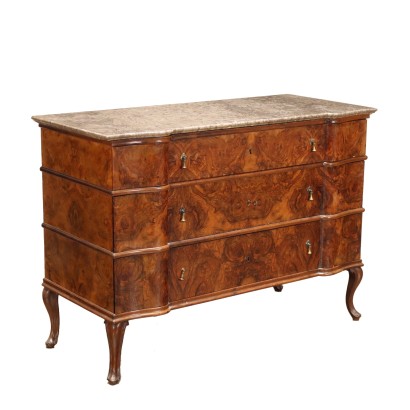 Cassettone in Stile Chippendale