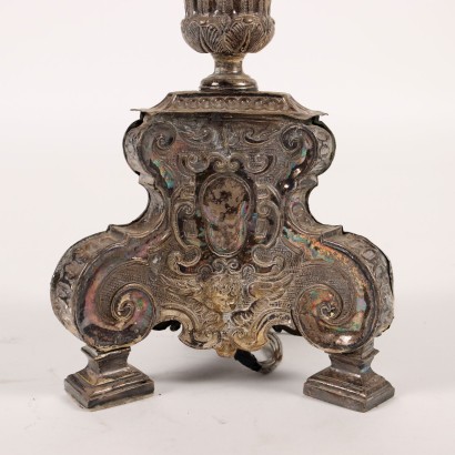 antiquariato, candelabro, antiquariato candelabro, candelabro antico, candelabro antico italiano, candelabro di antiquariato, candelabro neoclassico, candelabro del 800,Candeliere in Lamierino Sbalzato e Argen