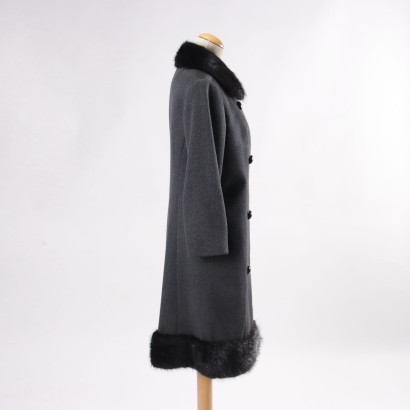 moda vintage, abbigliamento vintage, vintage milano, cappotto vintage, cappotto con pelliccia, cappotto doppiopetto,Cappotto Vintage con particolari in Pell