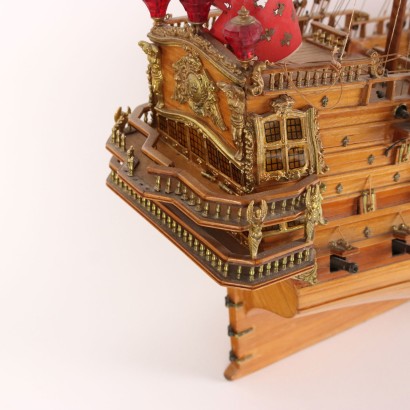 barco de madera