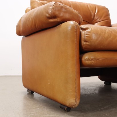 Pair of Coronado Armchairs Leather Italy 1960s-1970s