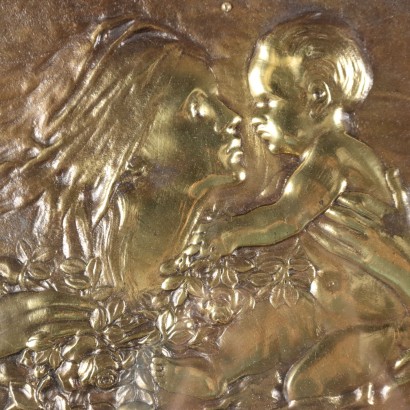Vierge à l'Enfant bas-relief à bro, Vierge à l'Enfant Bas-relief à Bron