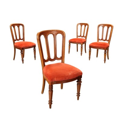 Groupe de 4 Chaises Umbertines Noyer Italie XIX Siècle