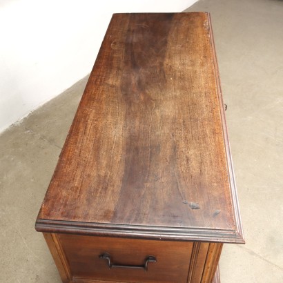 Chest Walnut Italy XVIII Century