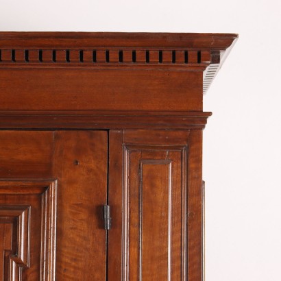 Wardrobe Baroque Walnut Italy XVIII Century