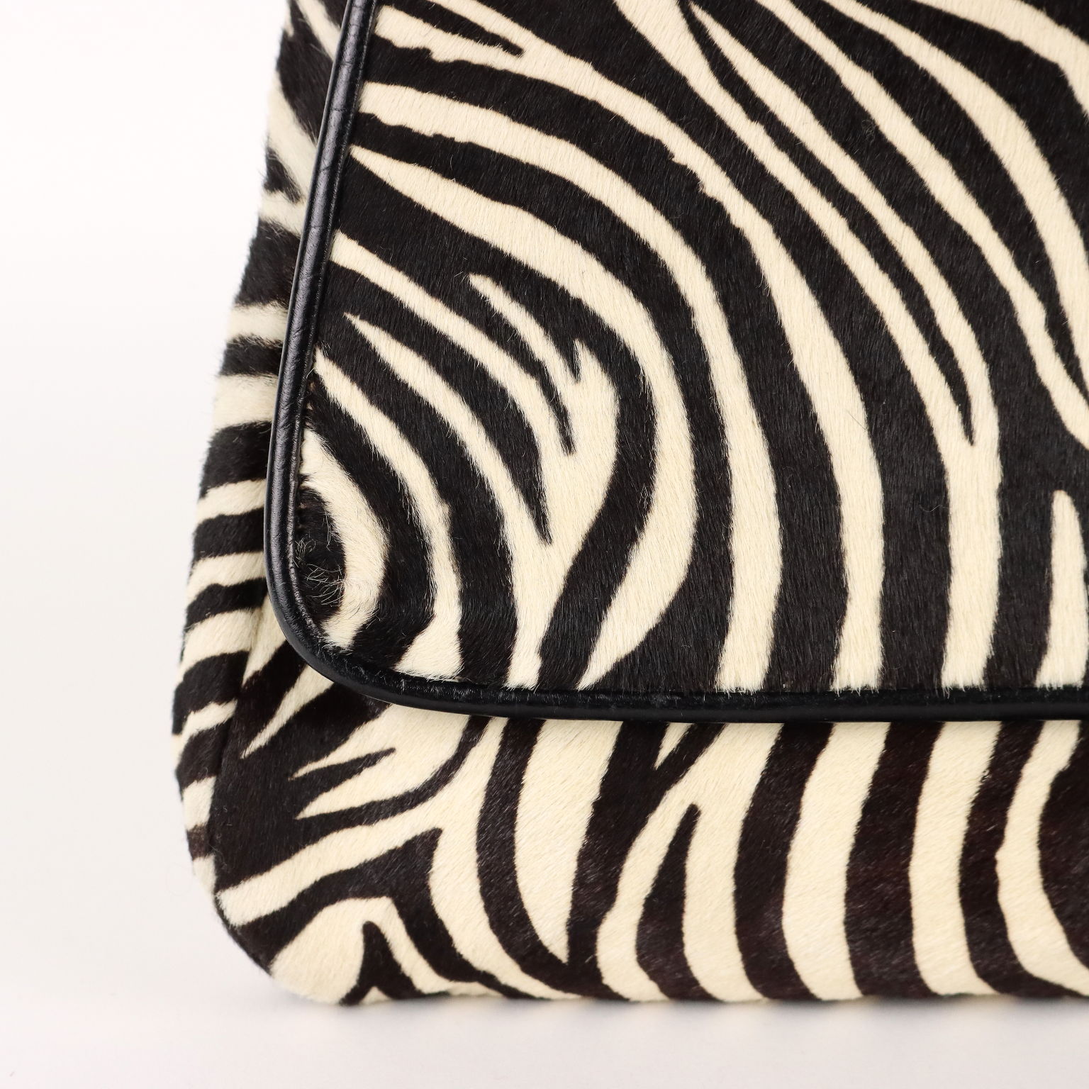 Borsa pitonata new arrivals bianca e nera