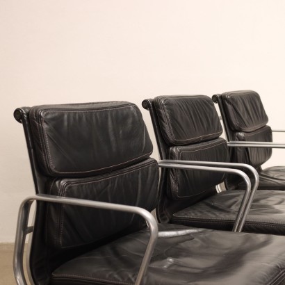 Group of Chairs ICF EA127 Leather Italy 1980s