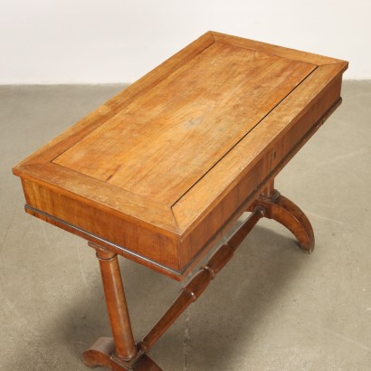antiquariato, tavolino, antiquariato tavolini, tavolino antico, tavolino antico italiano, tavolino di antiquariato, tavolino neoclassico, tavolino del 800,Tavolino da Lavoro Carlo X