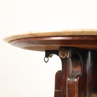 Round Table Walnut Italy XX Century