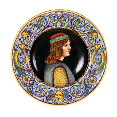 Parade Plate Deruta Man. Ceramic Italy XX Century