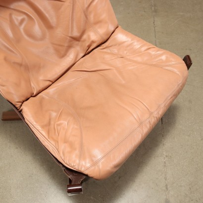 Poltrona Frau Viking Armchair Leather Italy 1980s