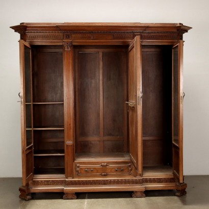 Armoire Style Néo-Renaissance Noyer Italie XXe Siècle