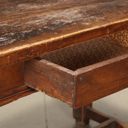 Spool Table Walnut Italy XX Century