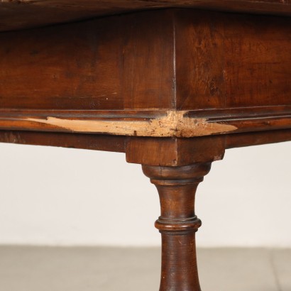 Spool Table Walnut Italy XX Century