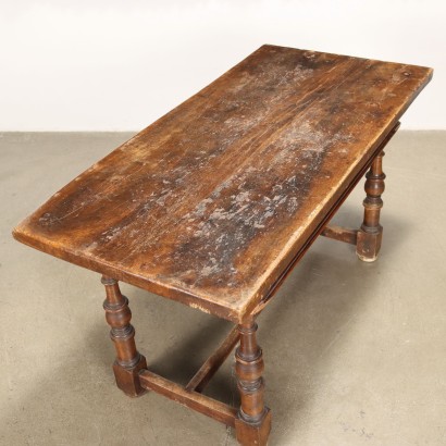 Spool Table Walnut Italy XX Century