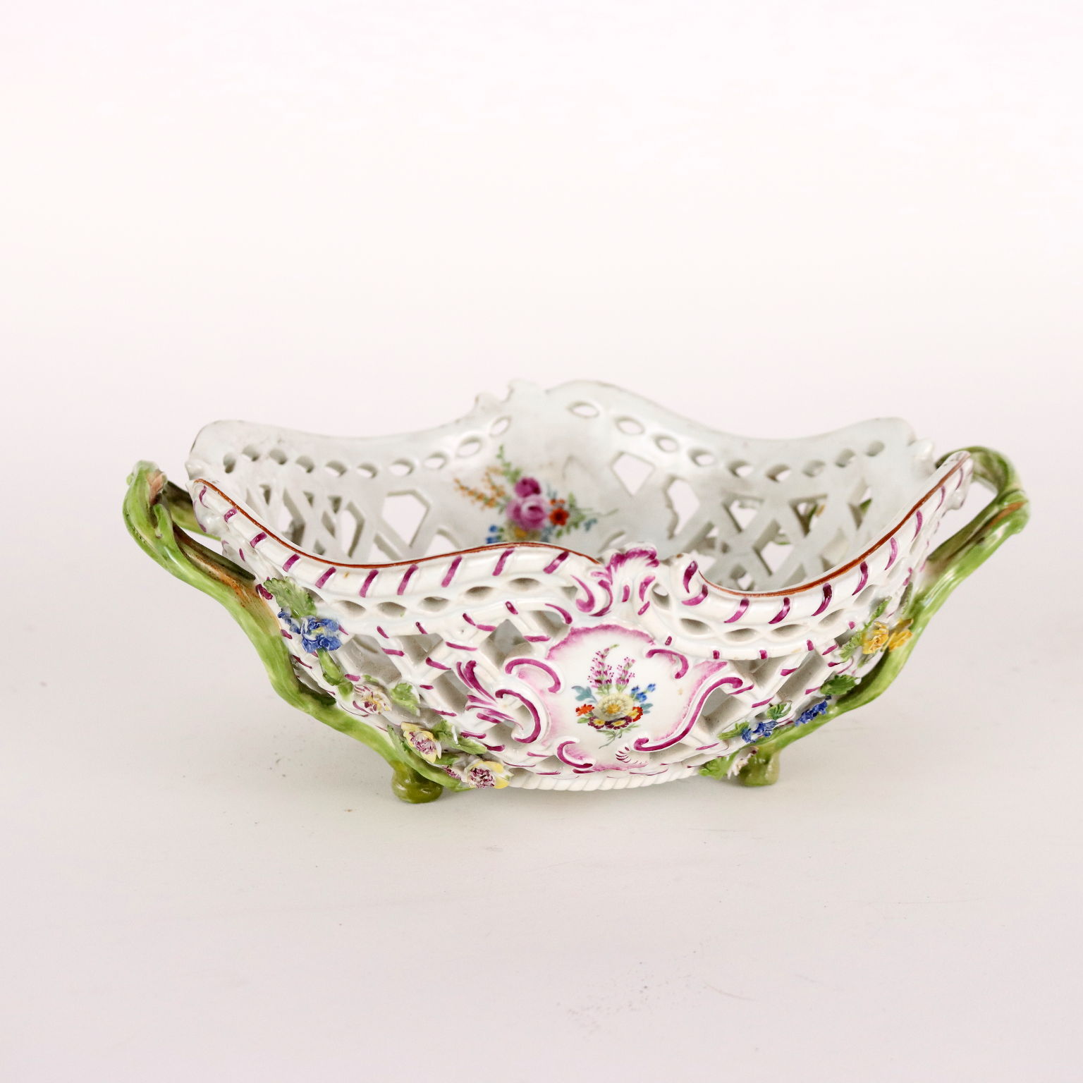 ceramiche antiche di mano in mano