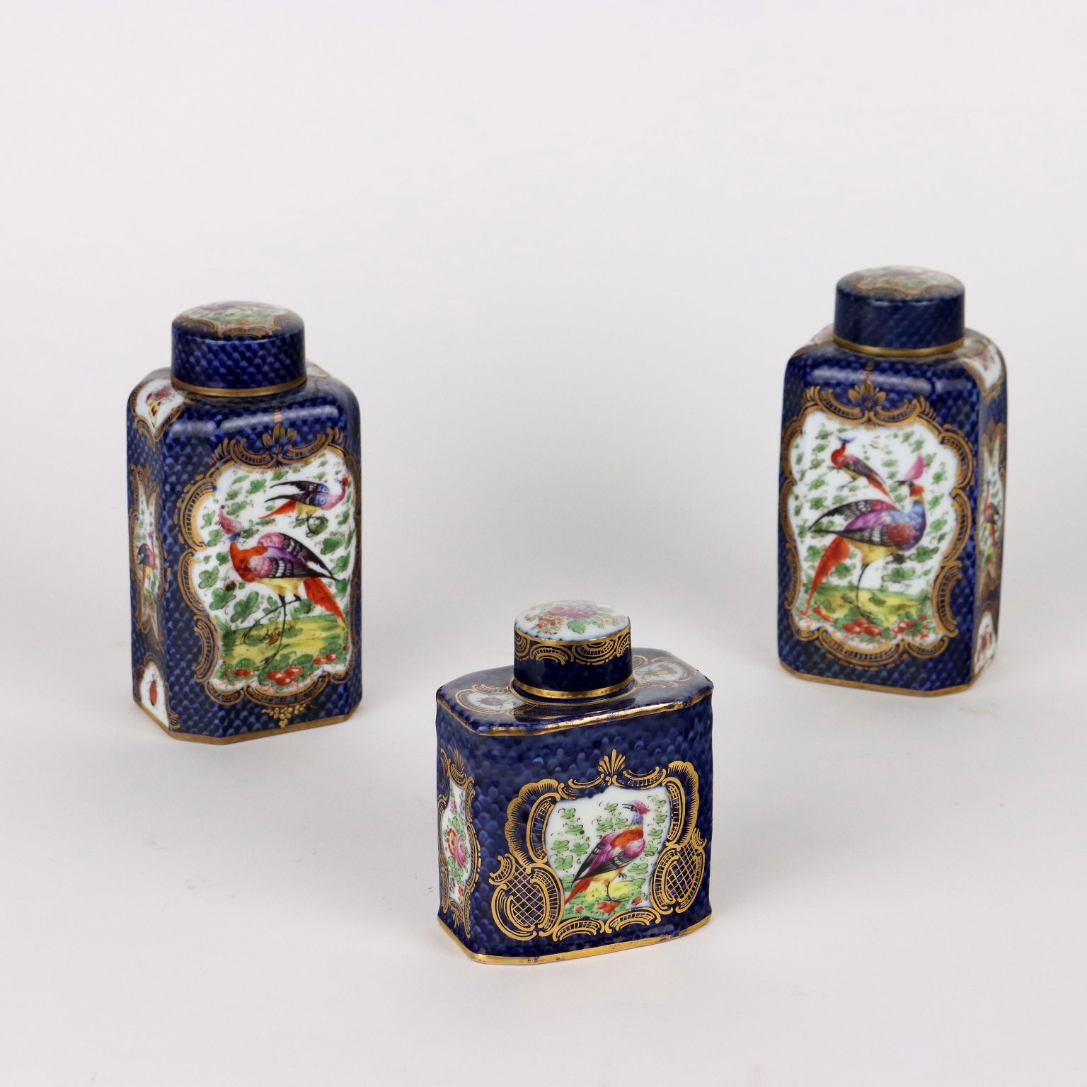 oggetti antichi ceramica di mano in mano