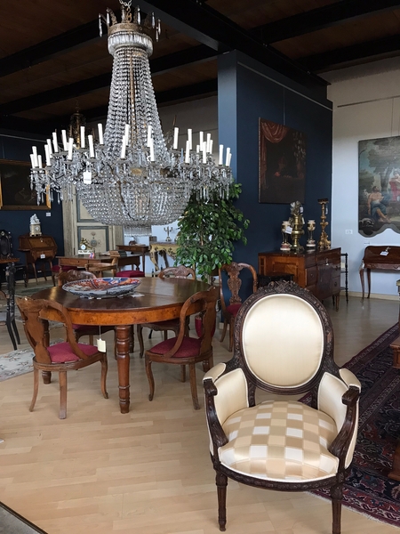 vendere lampadari antichi di mano in mano