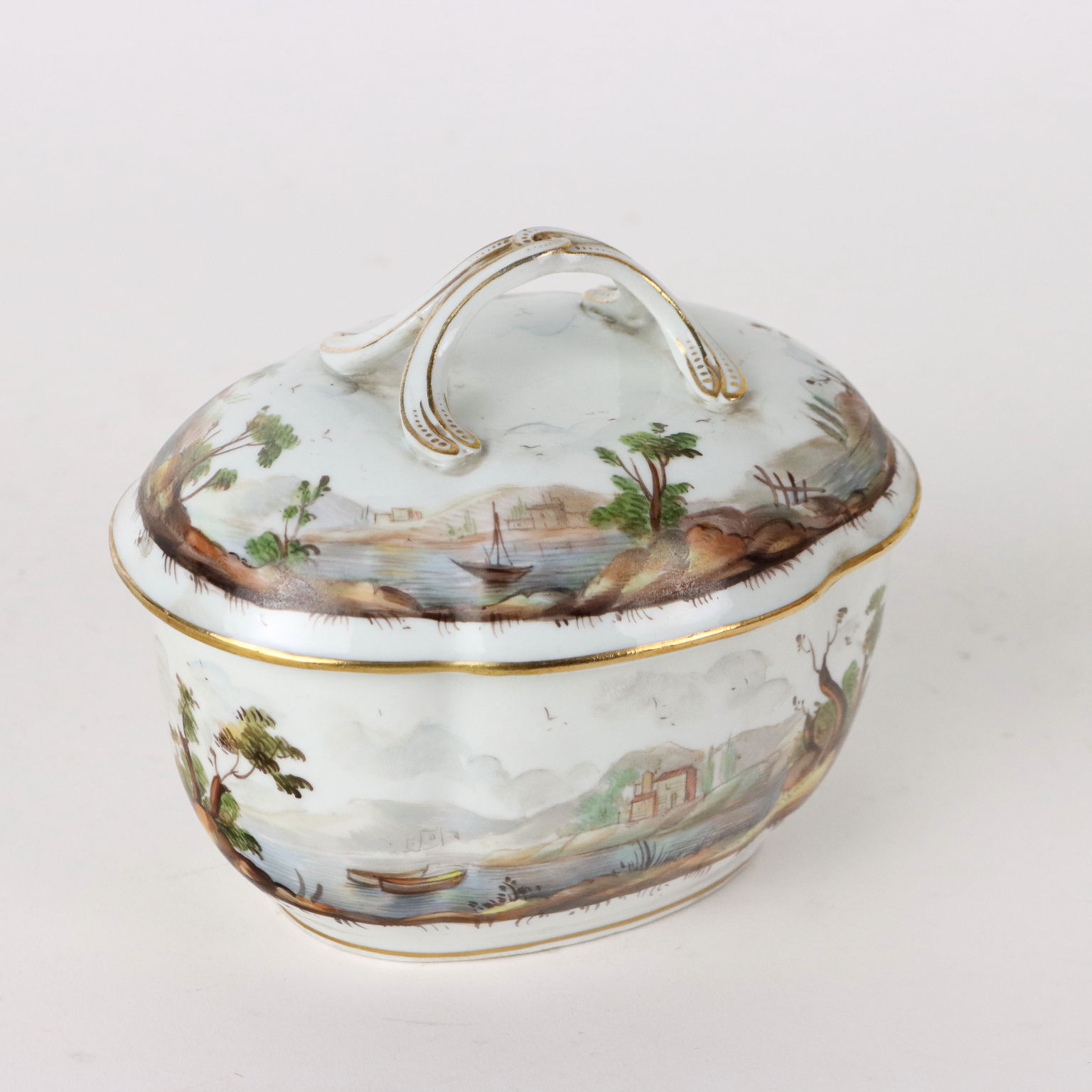 zuccheriera ceramica antica di mano in mano