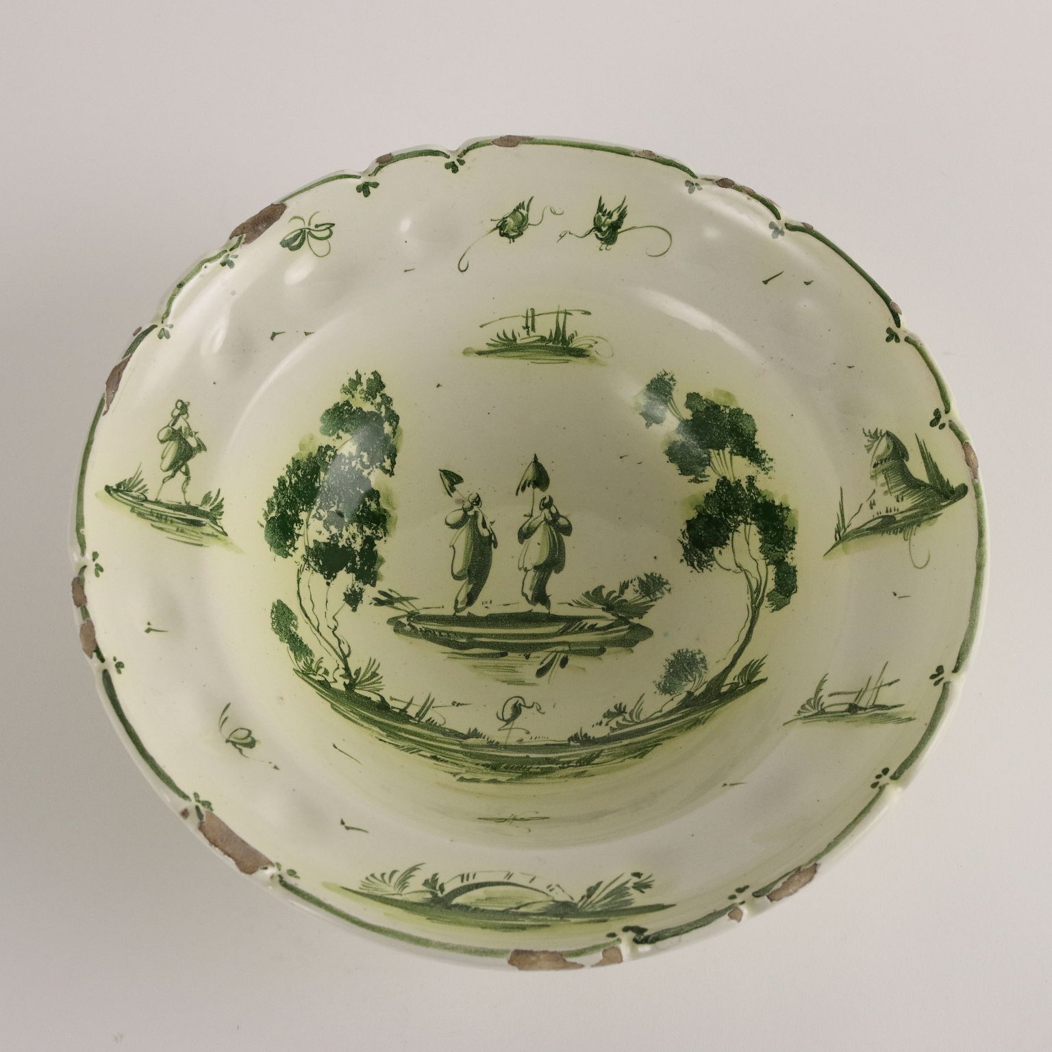 Antique Bowl Decorated Majolica Italy XIX Century