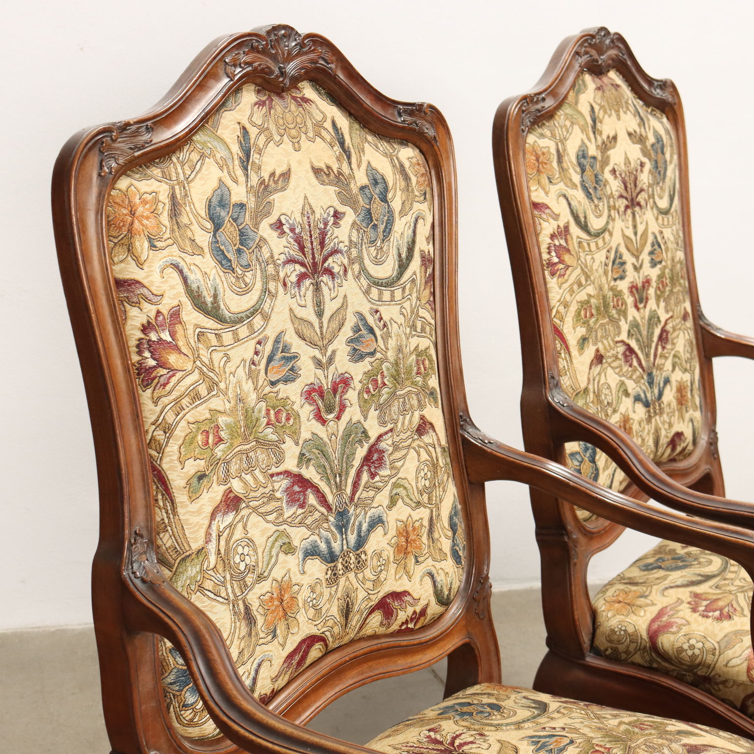 Paar Antike Barockstil Sessel Holz Stoff Italien des XIX Jhs