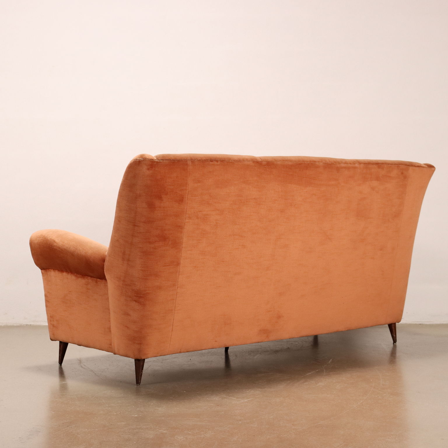 Vintage Sofa aus Rotem Samt 3 Sitze Italien der 50er Jahre