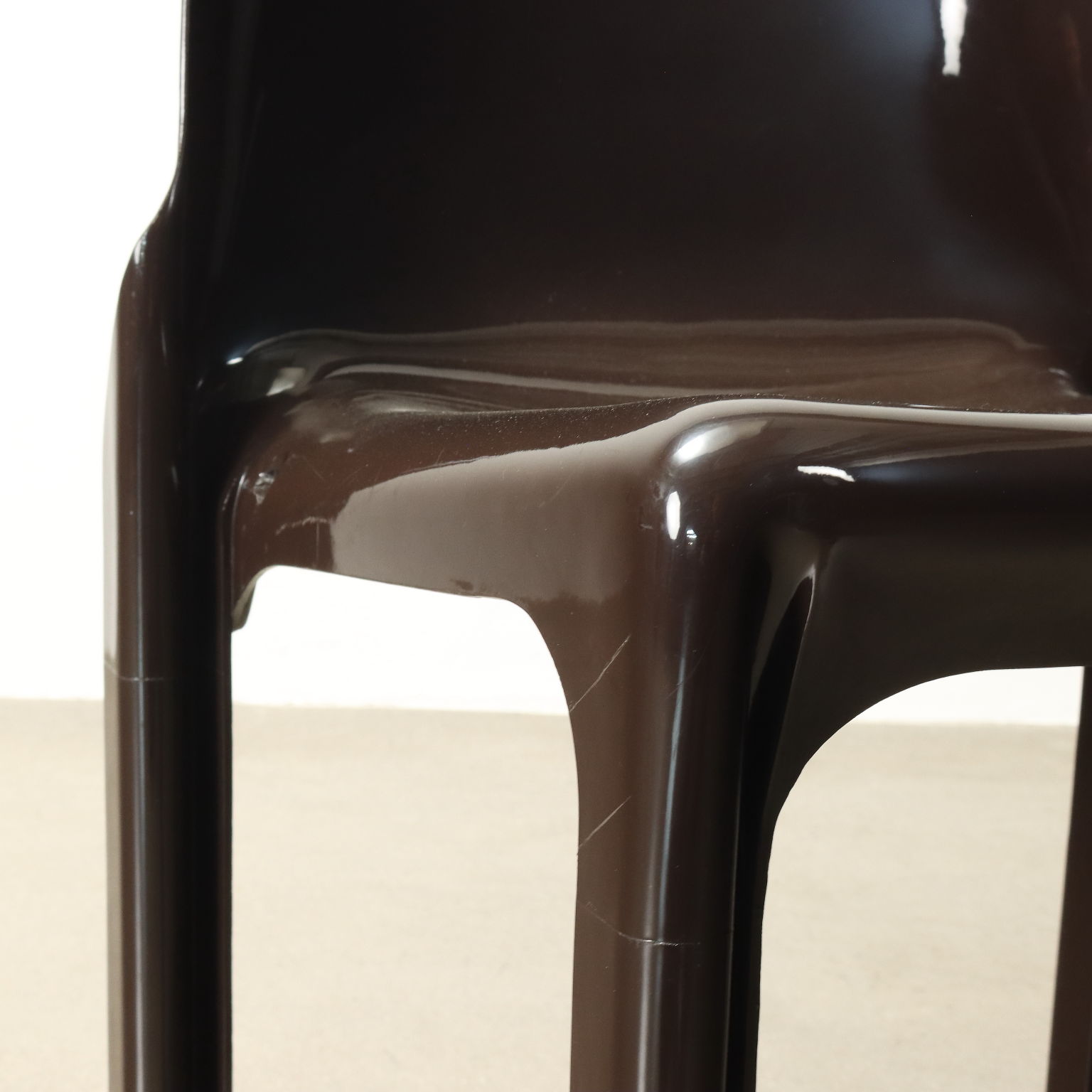 Artemide Selene Chairs Vintage Design Vico Magistretti 1970s