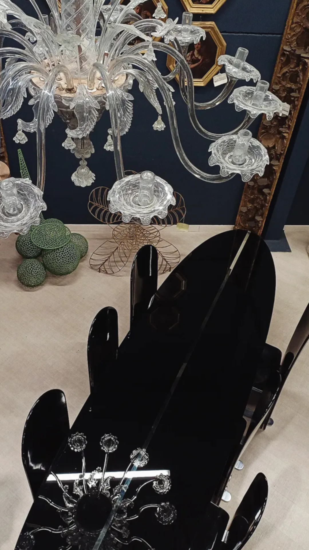 candelabri antichi di mano in mano